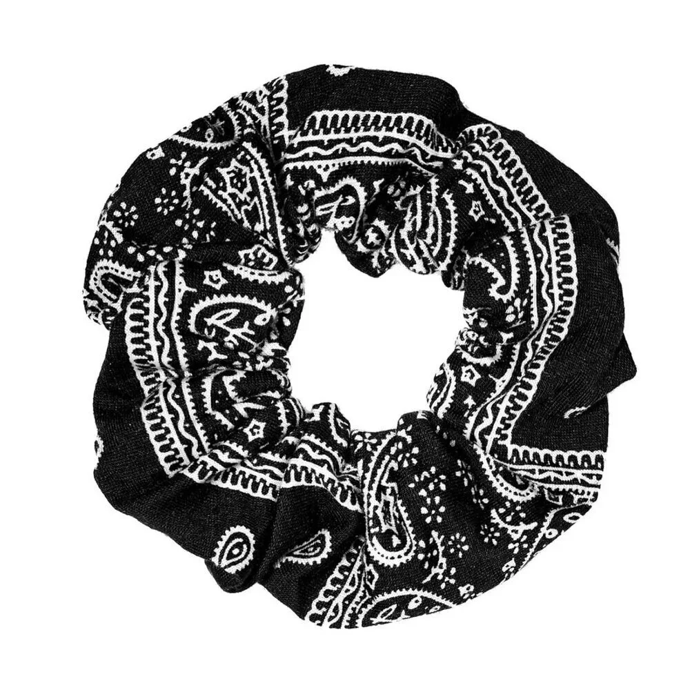 Soft & Strong Bandana Print Hair Ties - 5PCS Cotton Scrunchies for All Occasions - Picture 8 of 9